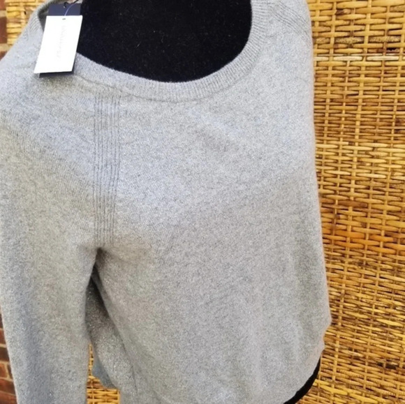 BR Marled stylized sweater M NWT - Picture 2 of 8